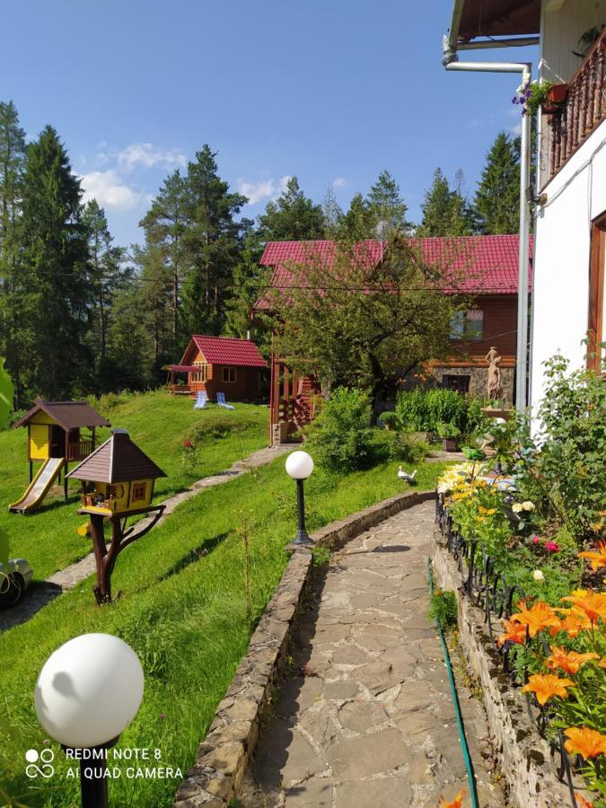 Лісова Казка Villa Yaremche Bagian luar foto