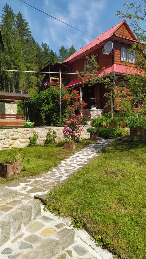 Лісова Казка Villa Yaremche Bagian luar foto