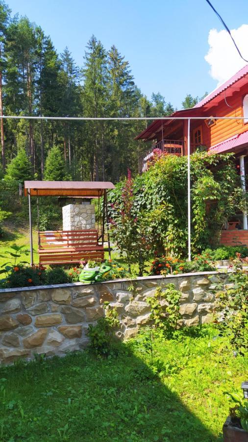 Лісова Казка Villa Yaremche Bagian luar foto
