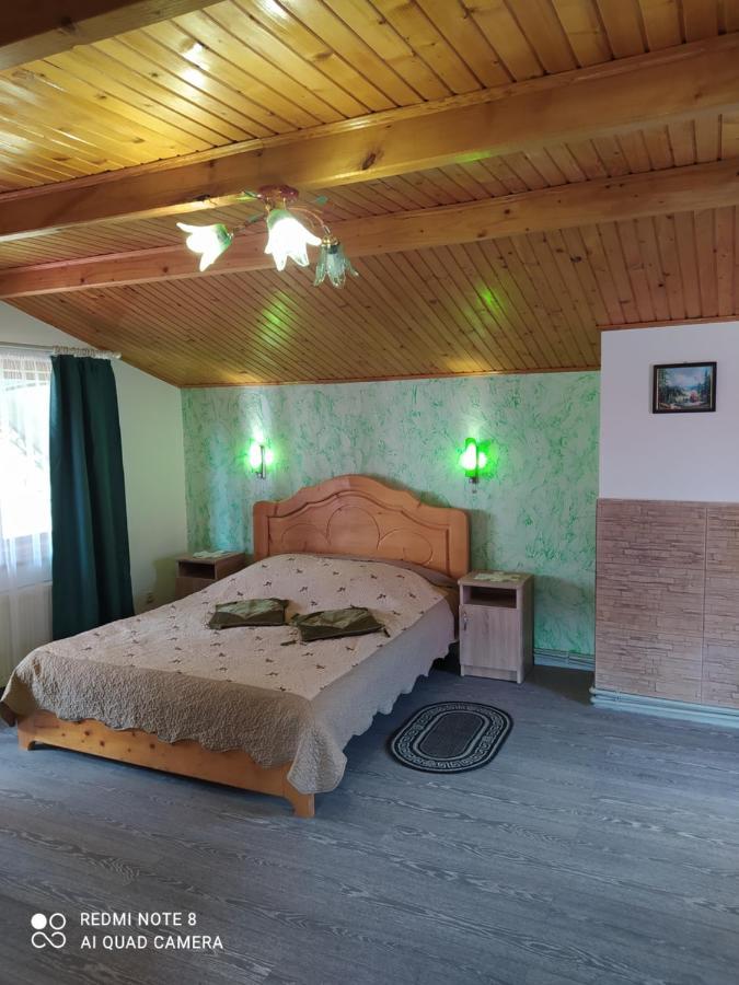Лісова Казка Villa Yaremche Bagian luar foto