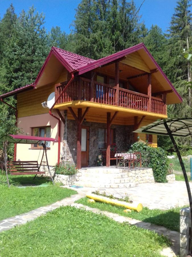 Лісова Казка Villa Yaremche Bagian luar foto